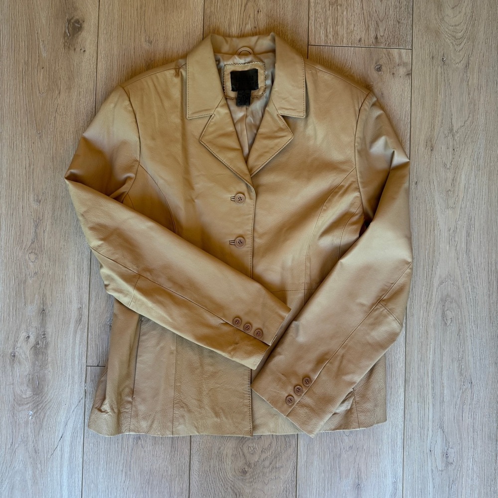 Uniform %100 Leather Blazer Jacket Tan Camel Button Front Lined Fitted